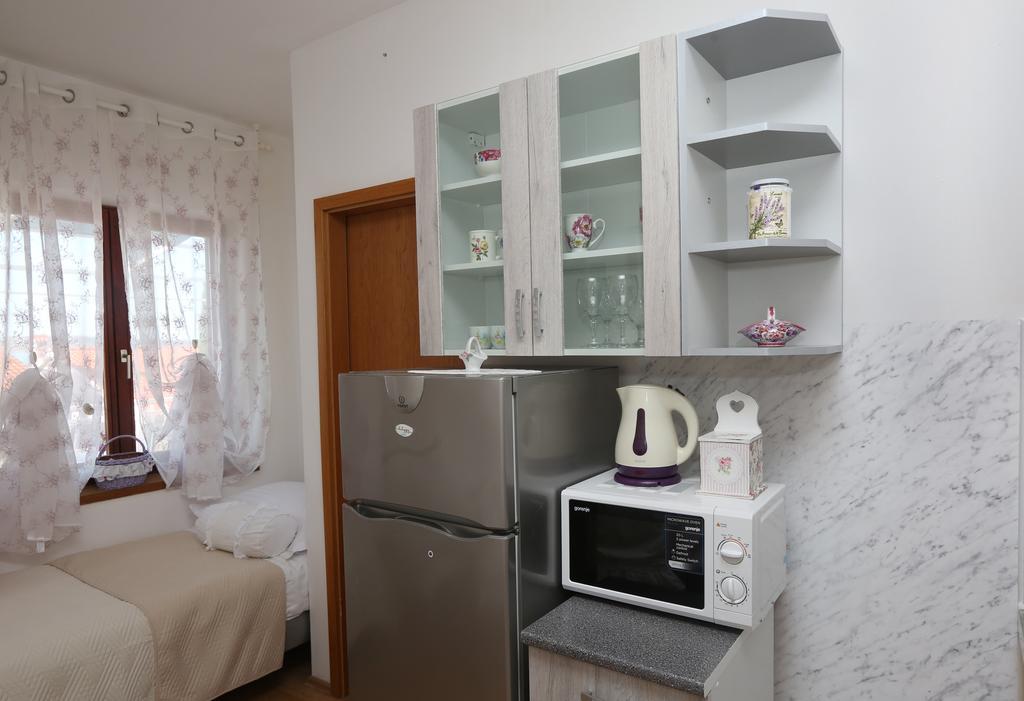 ברודאריצה Apartmani Gloria מראה חיצוני תמונה