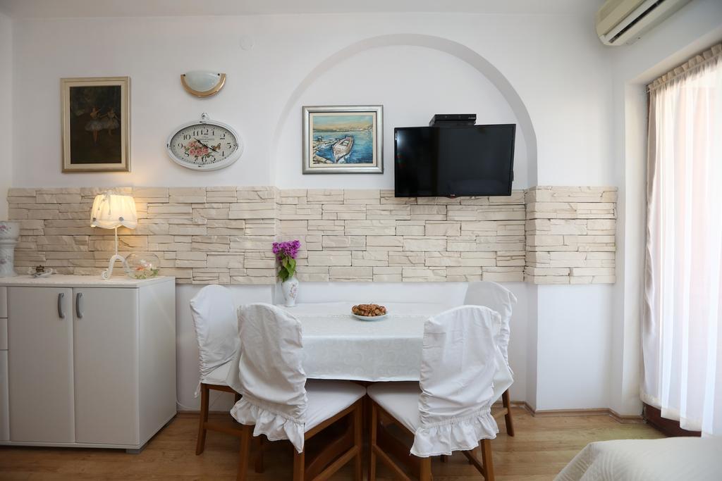 ברודאריצה Apartmani Gloria מראה חיצוני תמונה