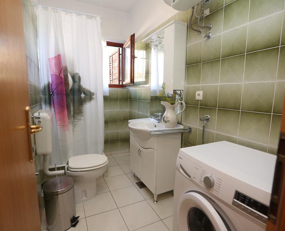 ברודאריצה Apartmani Gloria מראה חיצוני תמונה